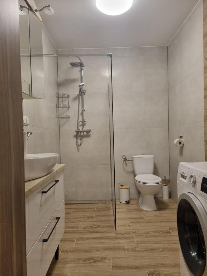 Banska Nizna Apartamenty Jelen Pod Grapom מראה חיצוני תמונה