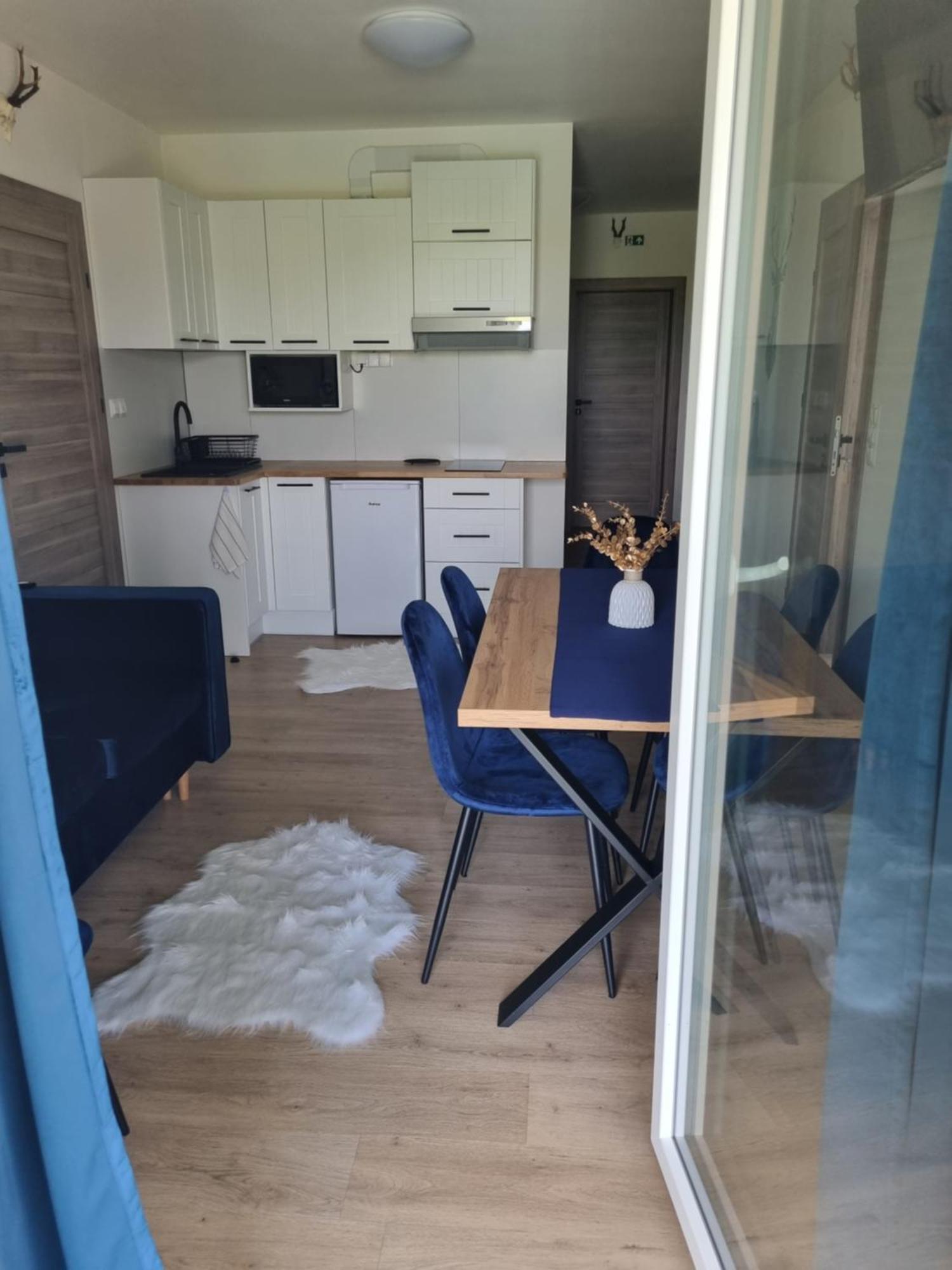 Banska Nizna Apartamenty Jelen Pod Grapom מראה חיצוני תמונה