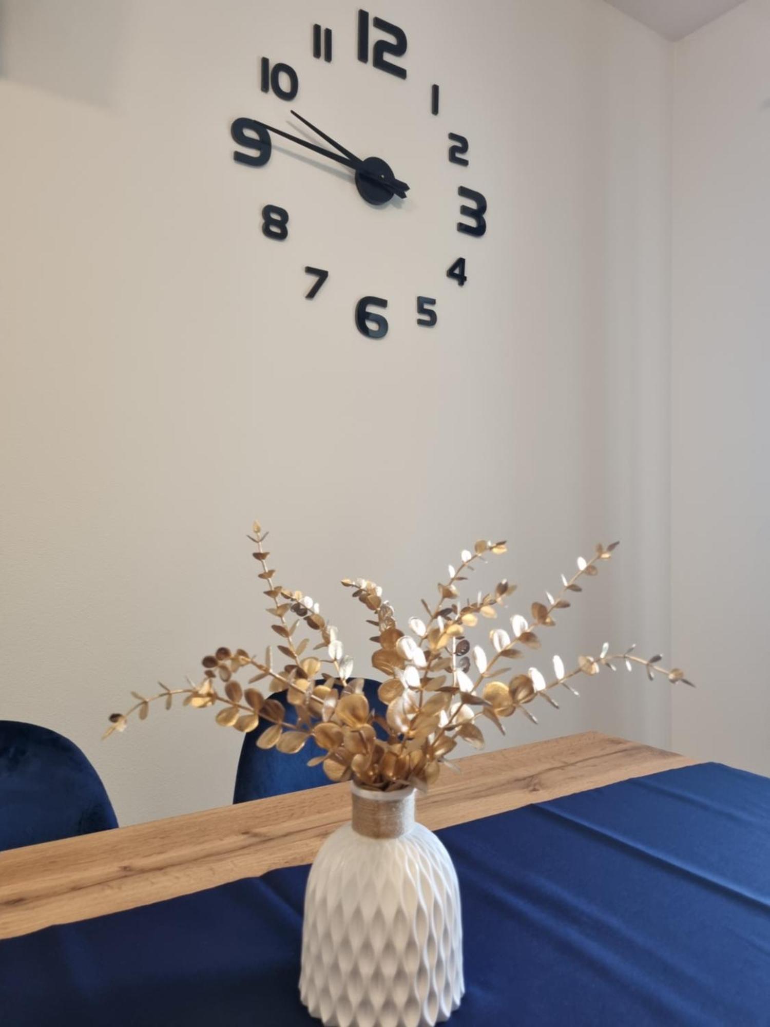 Banska Nizna Apartamenty Jelen Pod Grapom מראה חיצוני תמונה