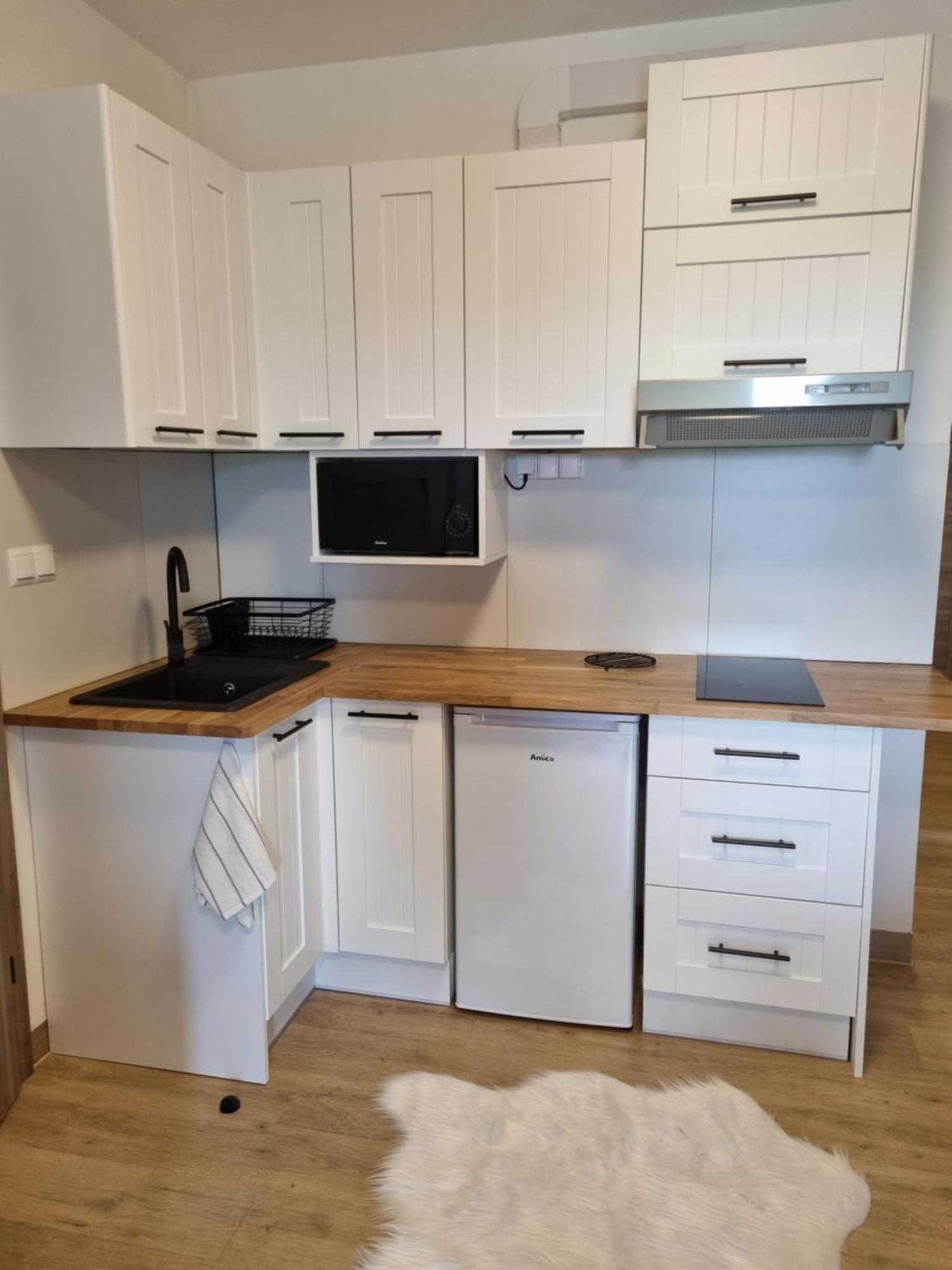 Banska Nizna Apartamenty Jelen Pod Grapom מראה חיצוני תמונה
